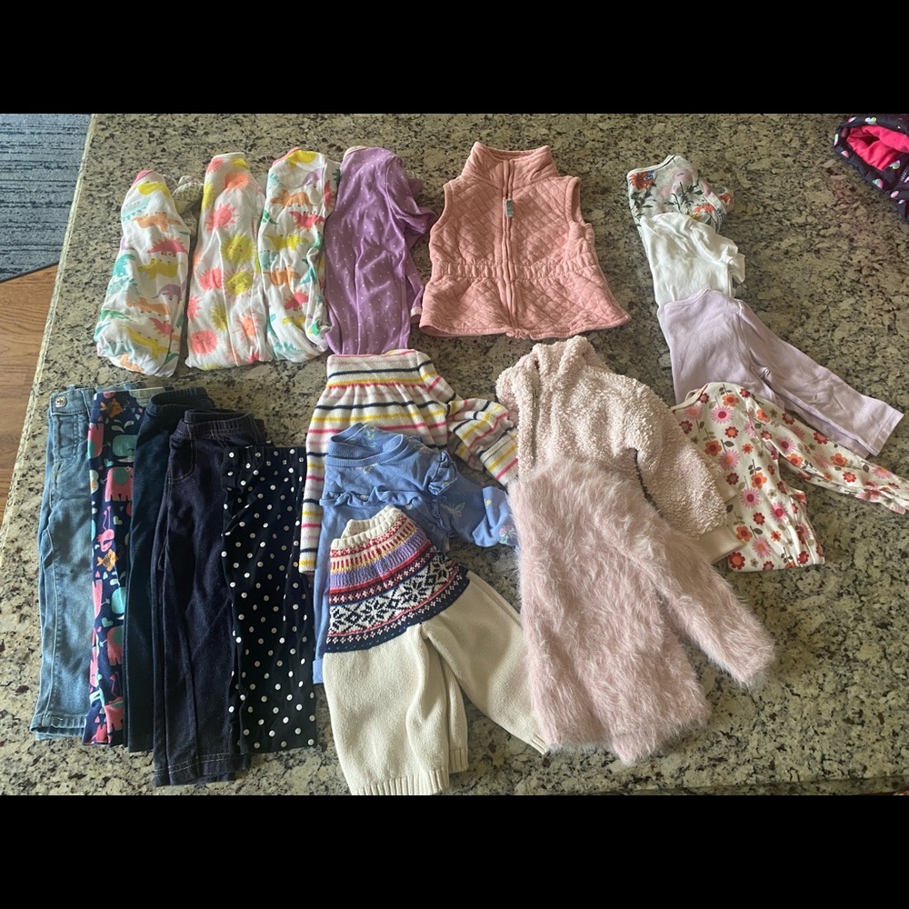 18 MONTH BABY GIRL LOT-  19 articles of clothing fall / winter
